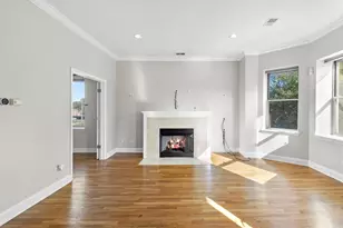 512 E Oakwood Blvd, Chicago, IL 60653 - Photo 9