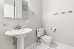 512 E Oakwood Blvd, Chicago, IL 60653 - Photo 21