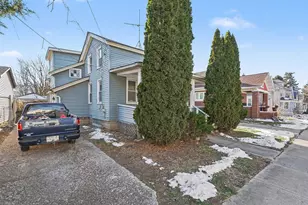 541 4th Ave, Aurora, IL 60505 - Photo 1