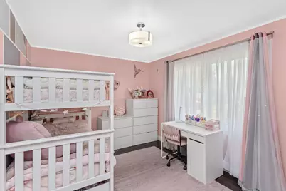 1585 W Oakmont Road, Hoffman Estates, IL 60169 - Photo 13