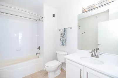 645 N Kingsbury Street #2109, Chicago, IL 60654 - Photo 17