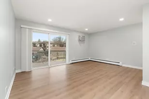 12620 S Alpine Dr, Alsip, IL 60803 - Photo 9