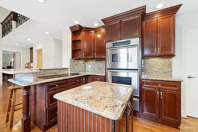 10652 Lexington Court, Frankfort, IL 60423 - Photo 9