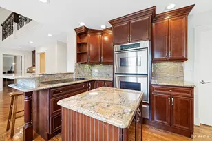 10652 Lexington Ct, Frankfort, IL 60423 - Photo 9