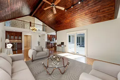 10652 Lexington Court, Frankfort, IL 60423 - Photo 5