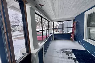 807 Spruce St, Aurora, IL 60506 - Photo 3