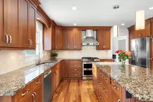 2830 Lexington Ln, Highland Park, IL 60035 - Photo 13