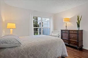 1320 Georgetown Dr, Batavia, IL 60510 - Photo 13