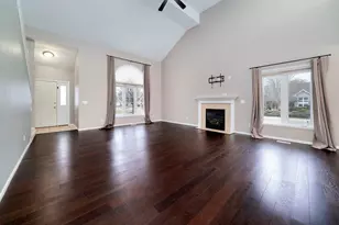 12441 Woodcrest Ln, Roscoe, IL 61073 - Photo 9