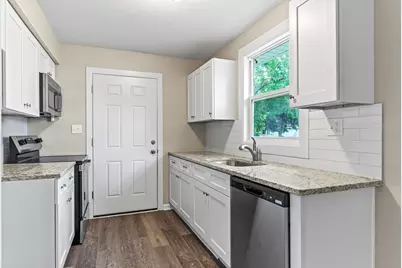 1450 Winter Drive, Freeport, IL 61032 - Photo 7