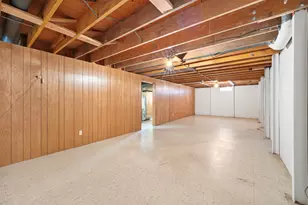 1319 Rutledge Rd, Bloomington, IL 61704 - Photo 21