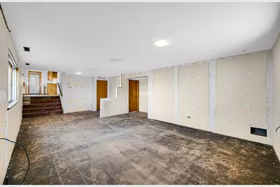 17024 Kimbark Avenue, South Holland, IL 60473 - Photo 23