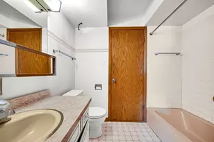 17024 Kimbark Ave, South Holland, IL 60473 - Photo 19