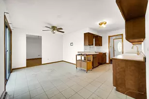 17024 Kimbark Ave, South Holland, IL 60473 - Photo 11