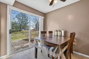 [Address not provided], Streamwood, IL 60107 - Photo 11