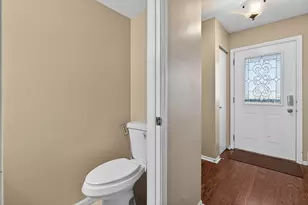 [Address not provided], Streamwood, IL 60107 - Photo 19