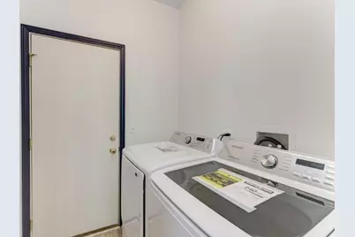 5610 Heartland Court, Carpentersville, IL 60110 - Photo 31