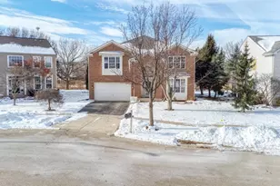 5610 Heartland Ct, Carpentersville, IL 60110 - Photo 3