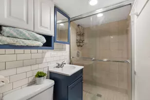 [Address not provided], Chicago, IL 60651 - Photo 17