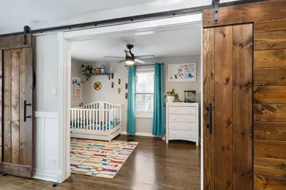 [Address not provided], Chicago, IL 60651 - Photo 9