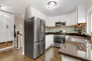 [Address not provided], Chicago, IL 60651 - Photo 11