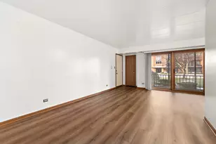 11103 Heritage Dr, Palos Hills, IL 60465 - Photo 7