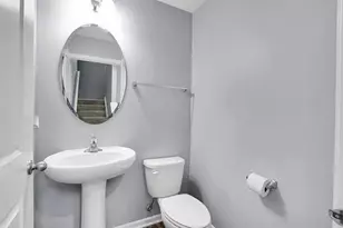 912 Bradford Dr, Naperville, IL 60563 - Photo 15