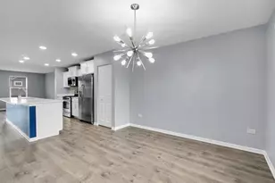 912 Bradford Dr, Naperville, IL 60563 - Photo 27