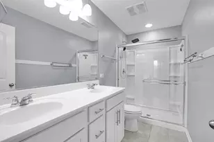 912 Bradford Dr, Naperville, IL 60563 - Photo 11