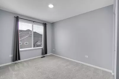 912 Bradford Drive, Naperville, IL 60563 - Photo 9