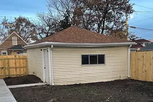 4830 W Kamerling Ave, Chicago, IL 60651 - Photo 15