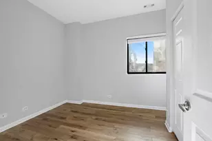 2451 W Howard St, Chicago, IL 60645 - Photo 9