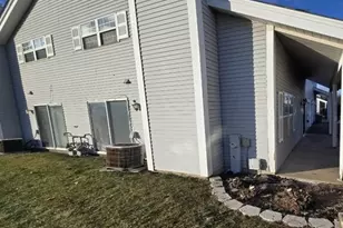 4114 195th St, Country Club Hills, IL 60478 - Photo 3