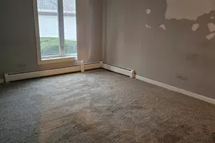 3913 Saratoga Ave, Downers Grove, IL 60515 - Photo 9