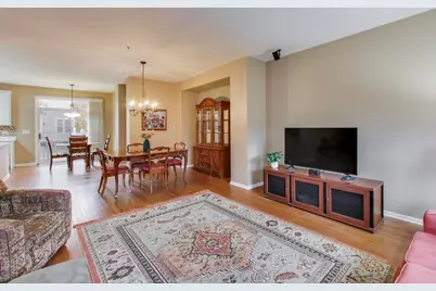 934 Tuscany Drive, Streamwood, IL 60107 - Photo 7