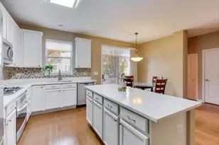 934 Tuscany Dr, Streamwood, IL 60107 - Photo 11