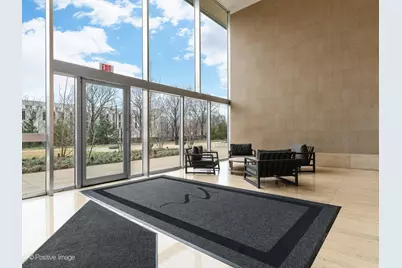 500 W Superior Street #1202, Chicago, IL 60654 - Photo 27