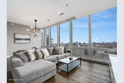 500 W Superior Street #1202, Chicago, IL 60654 - Photo 5