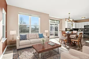 443 E Stockton Ct, Round Lake Beach, IL 60073 - Photo 9