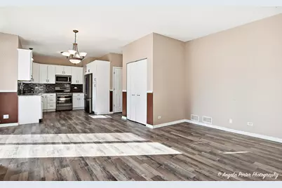 443 E Stockton Court, Round Lake Beach, IL 60073 - Photo 13