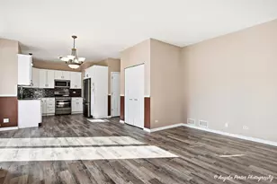 443 E Stockton Ct, Round Lake Beach, IL 60073 - Photo 13