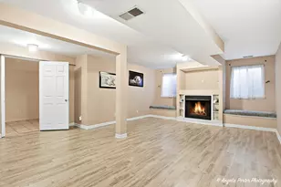 443 E Stockton Ct, Round Lake Beach, IL 60073 - Photo 27