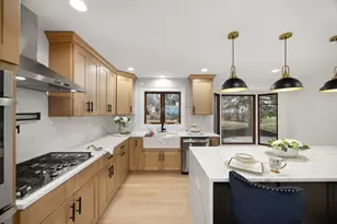 818 Fairwinds Ct, Naperville, IL 60563 - Photo 5