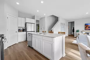 501 Autumn Moor Trl, Hampshire, IL 60140 - Photo 11