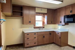 681 S Tanner Ave, Kankakee, IL 60901 - Photo 7