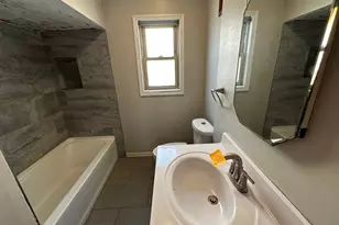 513 Cookane Ave, Elgin, IL 60120 - Photo 5