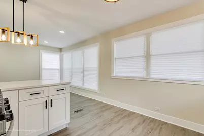 15223 Cottage Grove Avenue, Dolton, IL 60419 - Photo 13