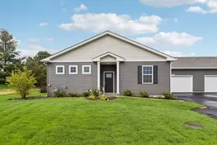 6477 Juniper Dr, Wonder Lake, IL 60097 - Photo 1