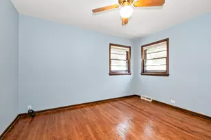 6801 W 109th St, Worth, IL 60482 - Photo 13