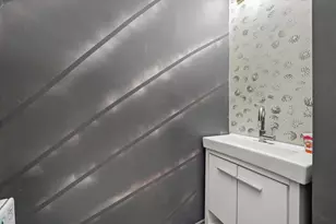 1321 Brummel St, Evanston, IL 60202 - Photo 25